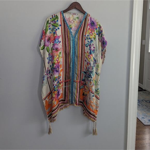 Women's Johnny Was Silk Stellar Poncho XS Rainbow Floral Tassels - Picture 4 of 8